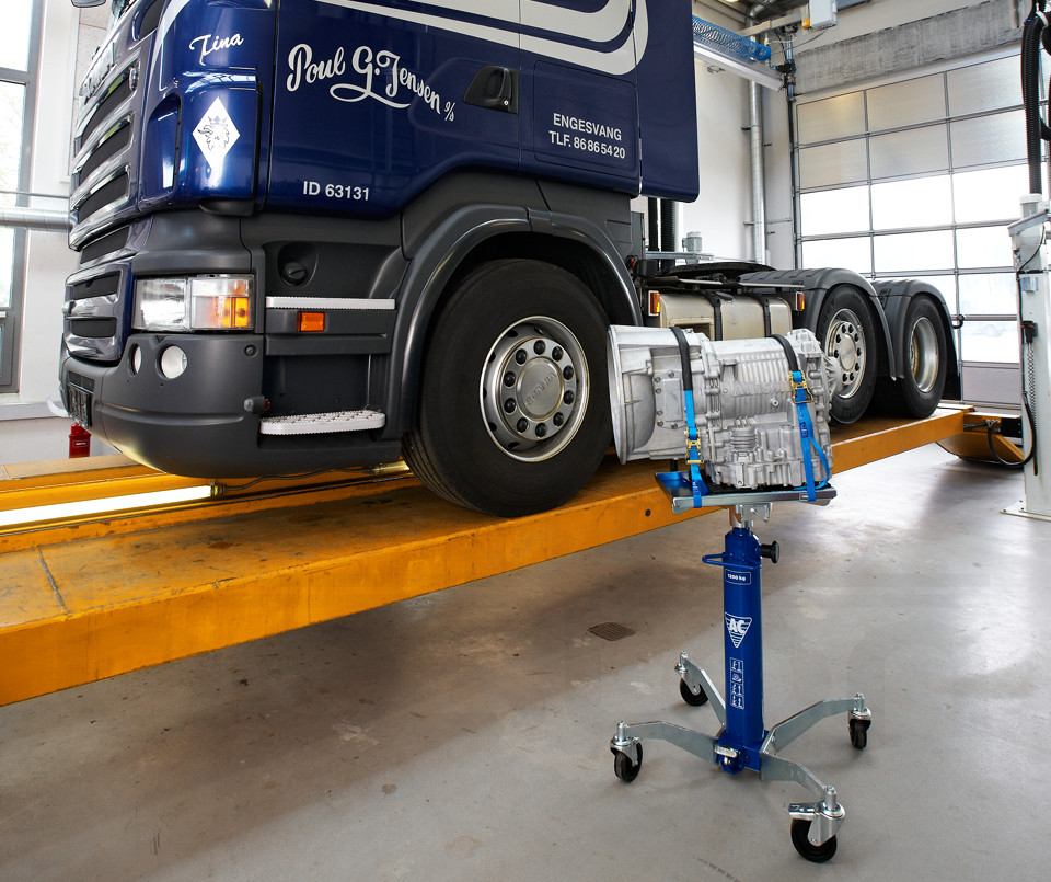 Transmission Jack 1.2T Hydraulic Boston Garage Equipment