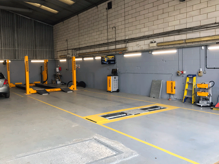 Class7-MOT-Test-Lane-Essex-United-Kingdom