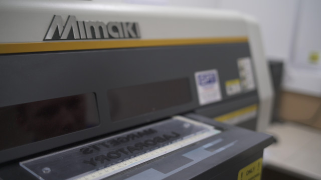 mimaki-flat-bed-printer
