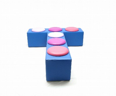 Seating & Tables