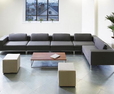 Seating & Tables