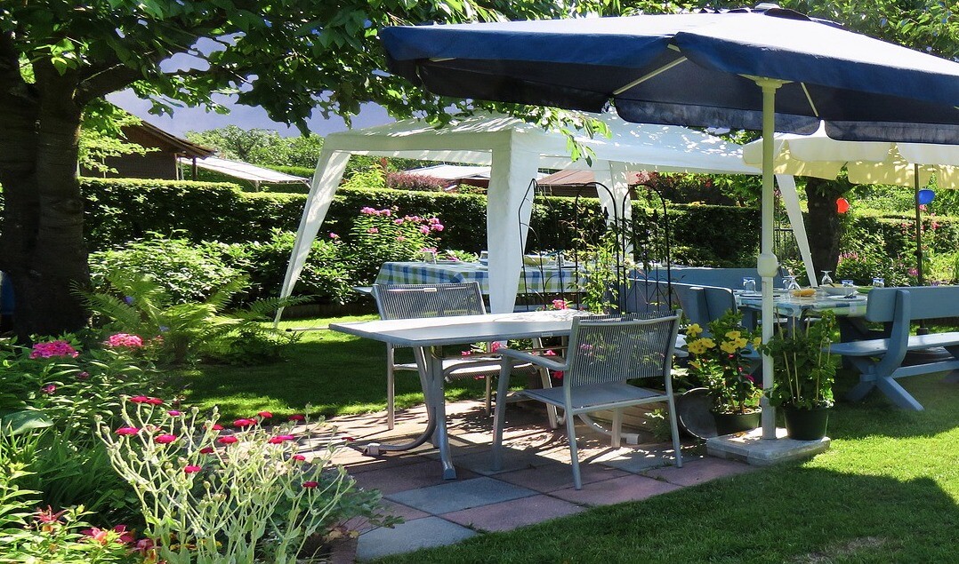 How should I clean my patio? Tile Cleaning, Sealing and Maintenance