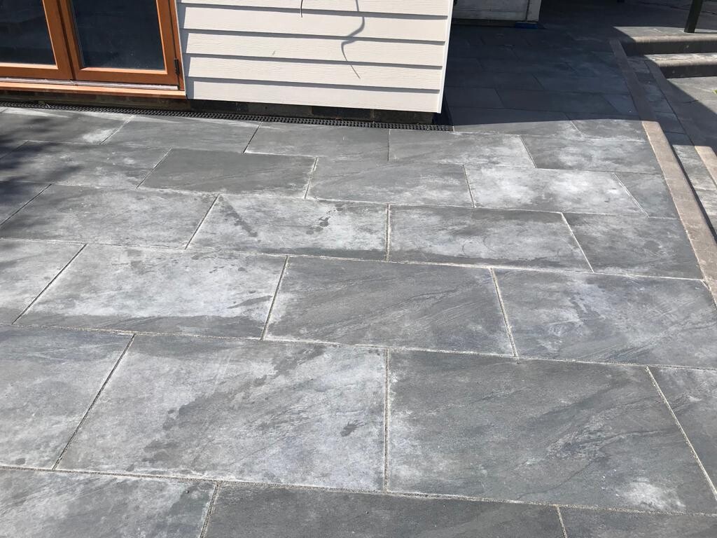 REMOVING RESIN STAINS & HAZE FROM EXTERNAL PORCELAIN