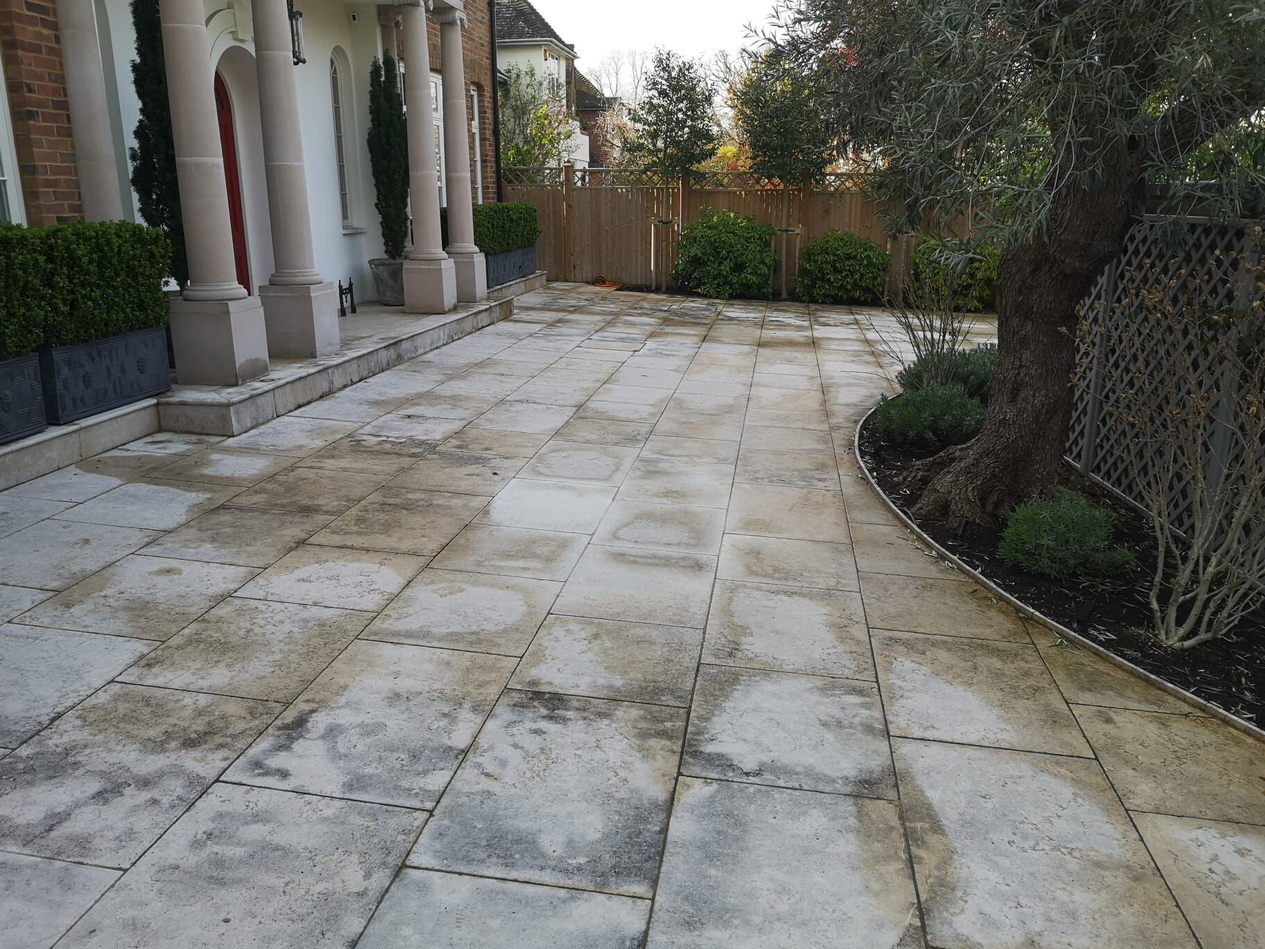 HOW TO TREAT SLIPPERY PAVERS Tile Cleaning, Sealing and Maintenance
