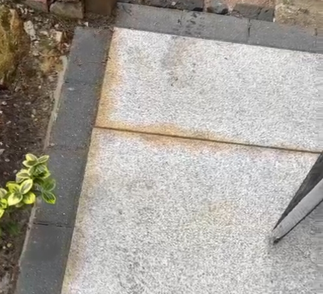 WHY BLACK GROUT TURNS ORANGE ? AND HOW TO REMEDY IT