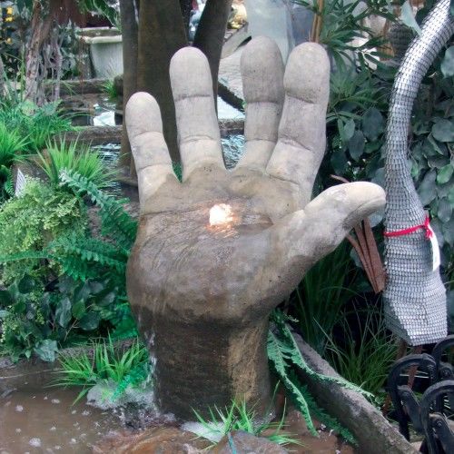 Right Hand Fountain