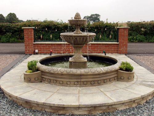 Large Circular Fountain