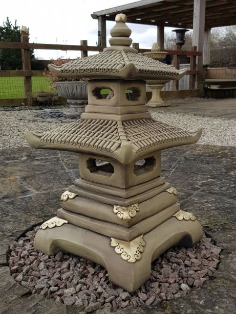 Two Tier Pagoda