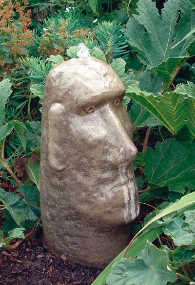 Moai Head Fountain