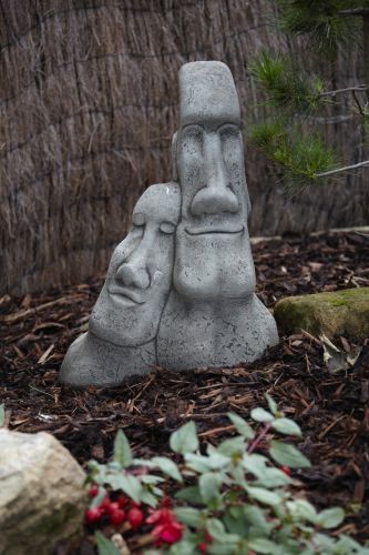 Easter Island Head - Lean on Me